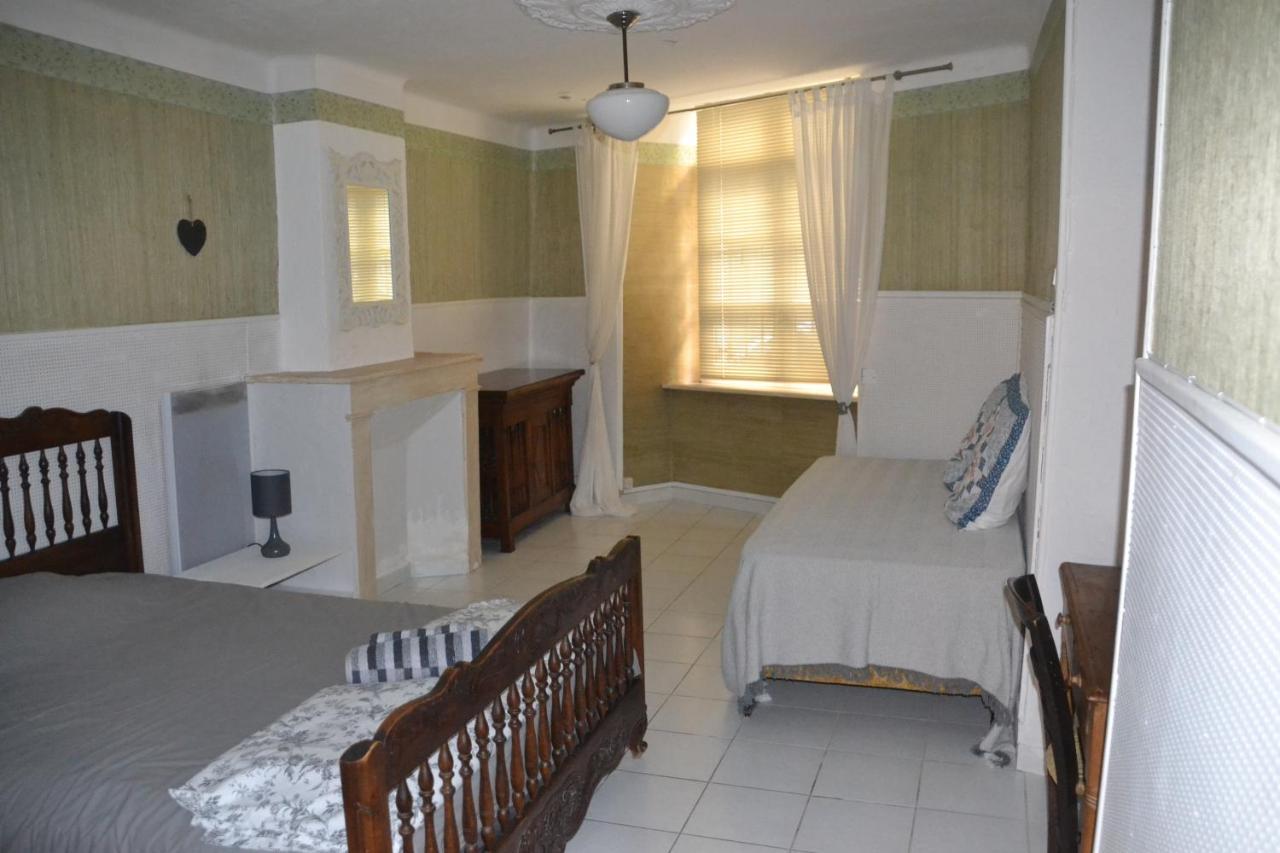 St Jean Du Gard : Spacious Apartment With Use Of Pool Saint-Jean-du-Gard Kültér fotó