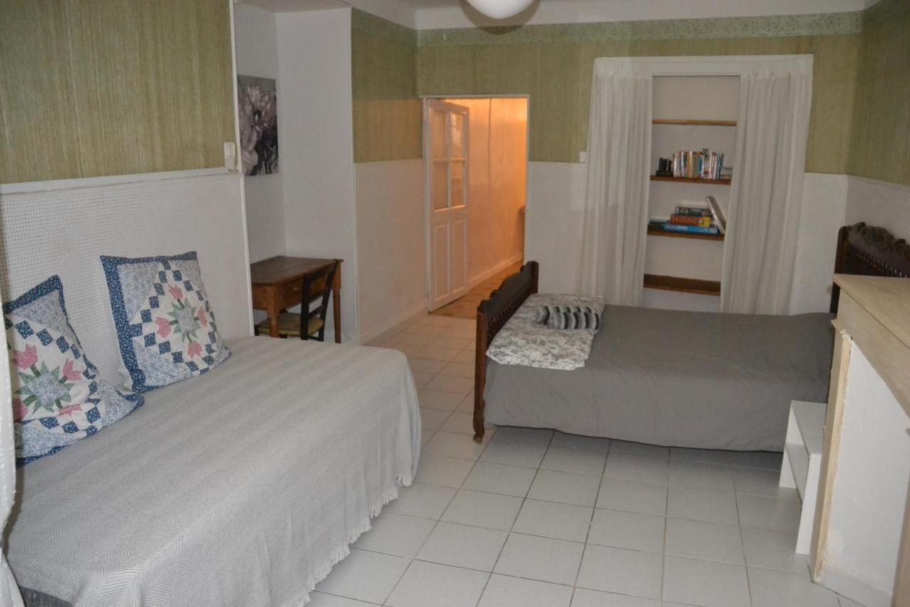 St Jean Du Gard : Spacious Apartment With Use Of Pool Saint-Jean-du-Gard Kültér fotó