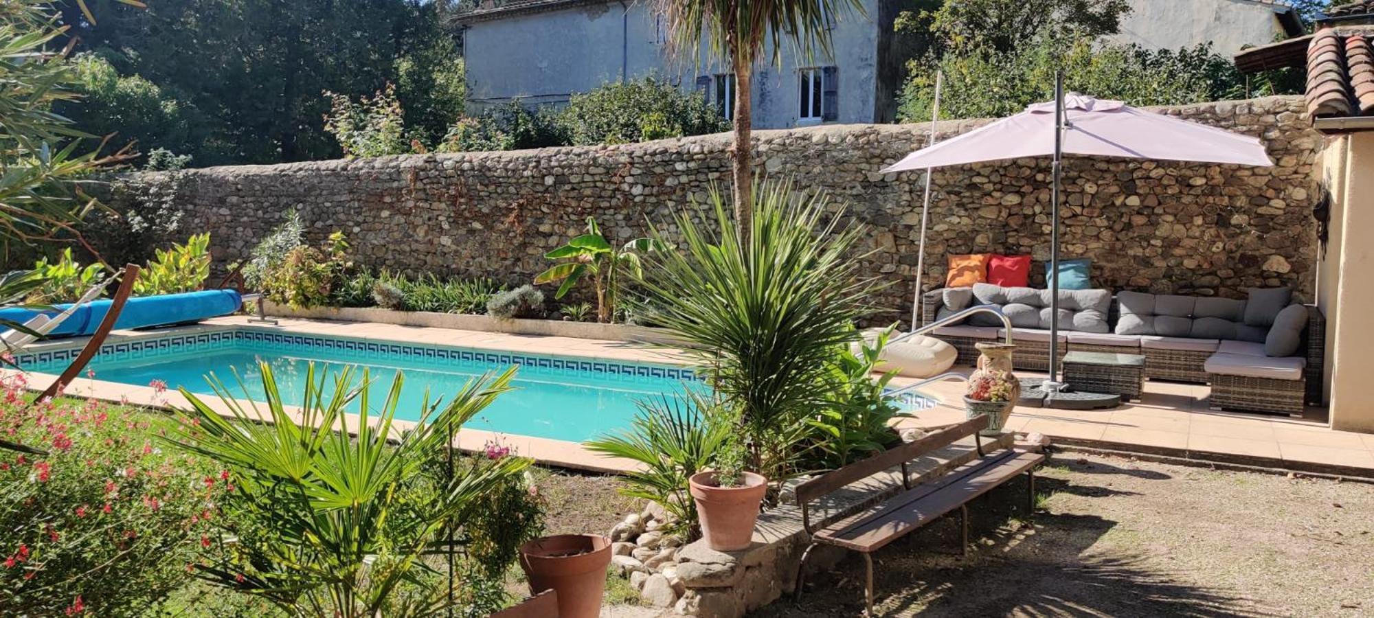 St Jean Du Gard : Spacious Apartment With Use Of Pool Saint-Jean-du-Gard Kültér fotó